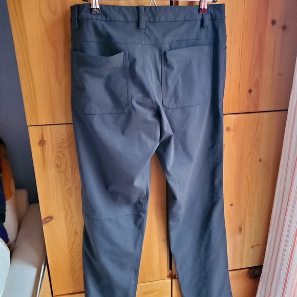 Lululemon Men's ABC Slim Fit Warpstreme Pants W30 L34 - Picture 6 of 11